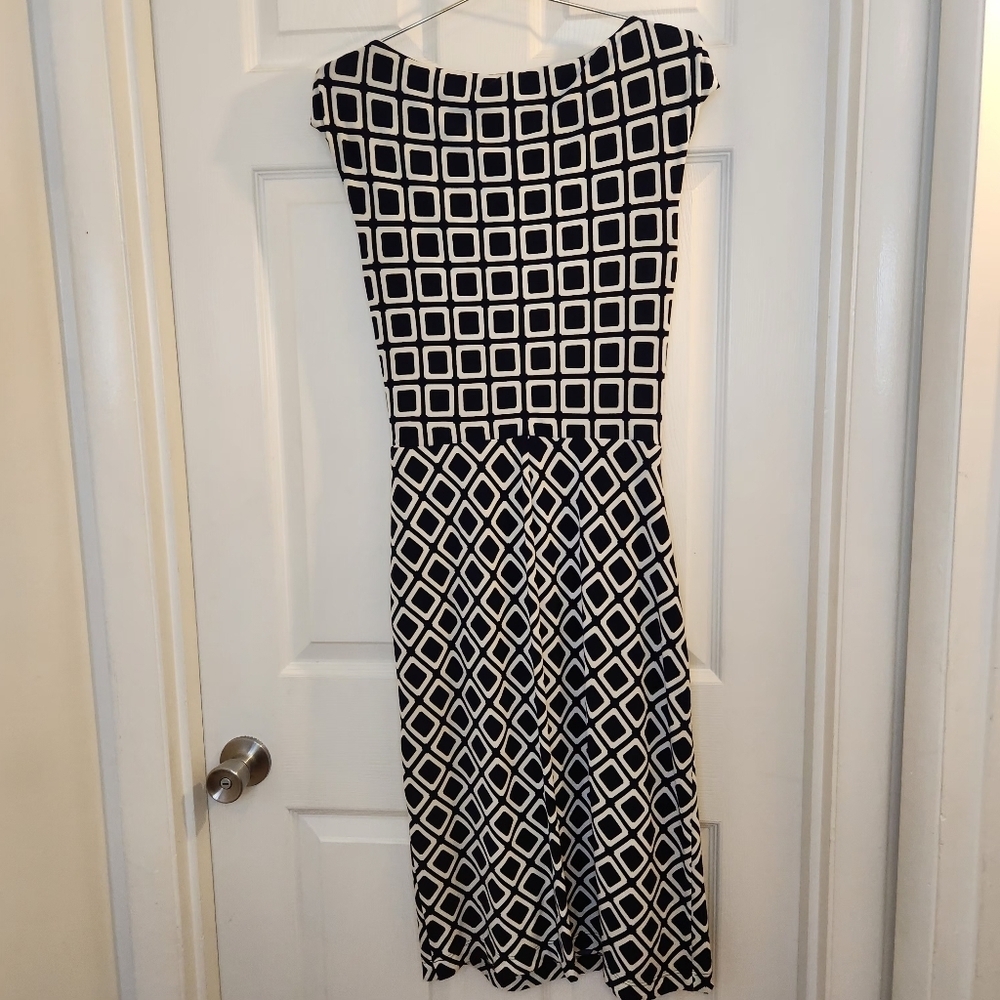 Lauren Ralph Lauren Shift Dress Sz: 8 Navy and White Geometric Dress - Picture 7 of 13